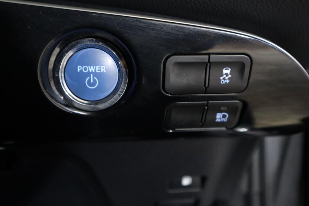 Used Toyota Prius 2022 for sale - 76783733: Photo 24