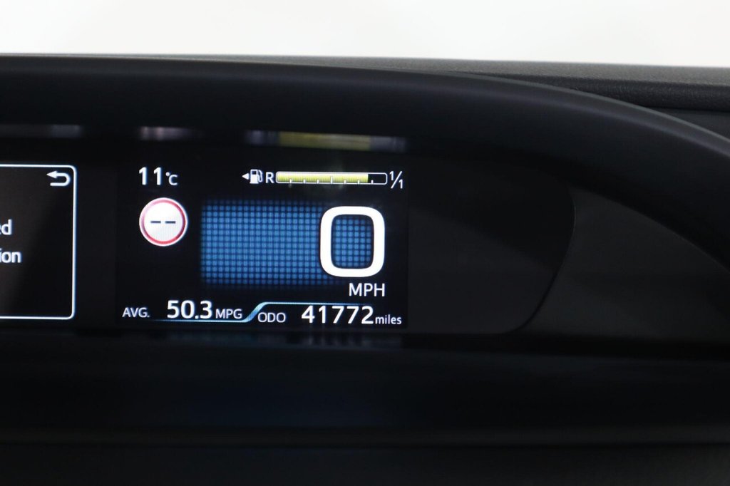 Used Toyota Prius 2022 for sale - 76783733: Photo 40