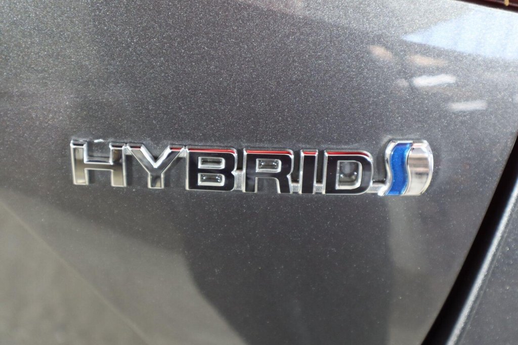 Used Toyota Prius 2022 for sale - 76783733: Photo 46