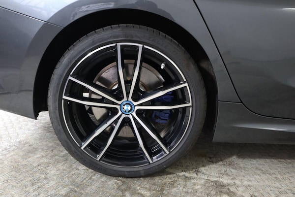 Used BMW 3 Series 2021 for sale - 76256519: Photo 31