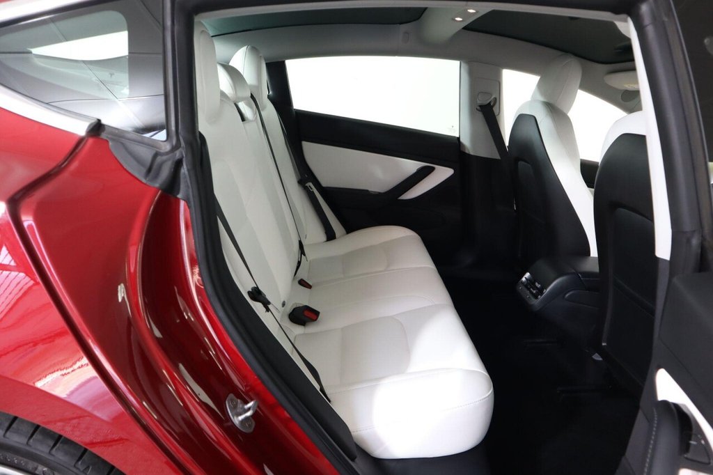 Used Tesla Model 3 2019 for sale - 76068953: Photo 14