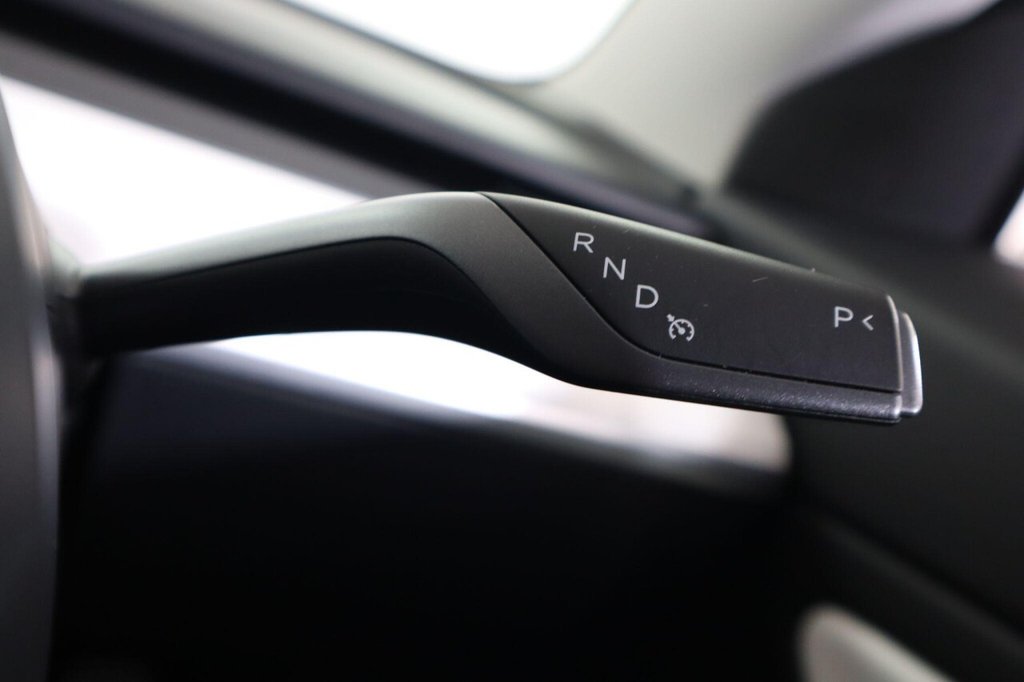 Used Tesla Model 3 2019 for sale - 76068953: Photo 19