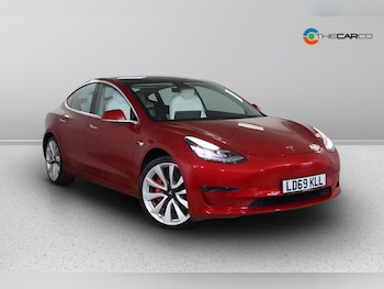 Tesla - Model 3