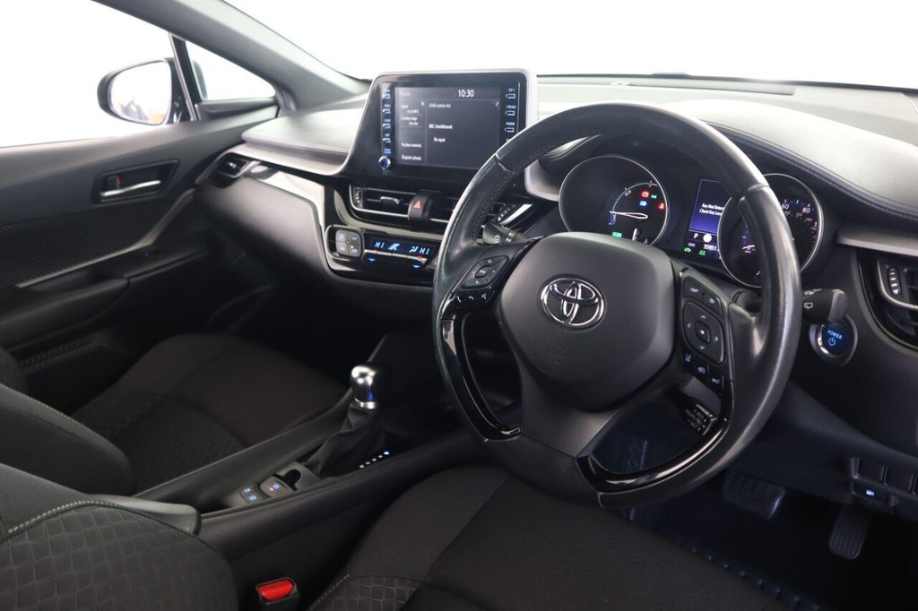 Used Toyota C-HR 2021 for sale - 78154095: Photo 11