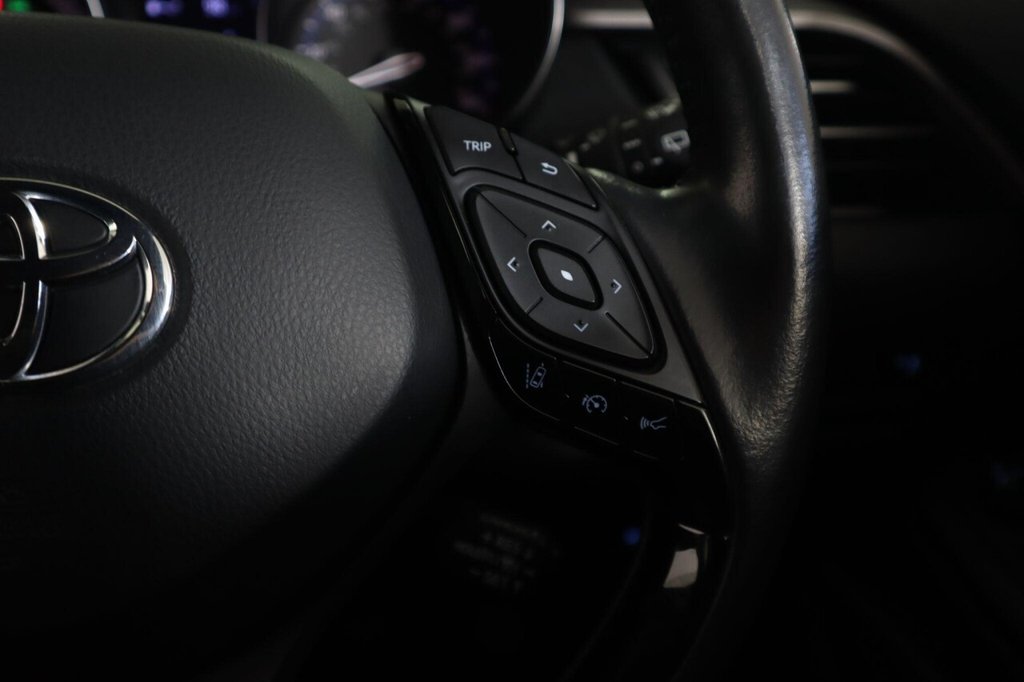 Used Toyota C-HR 2021 for sale - 78154095: Photo 18