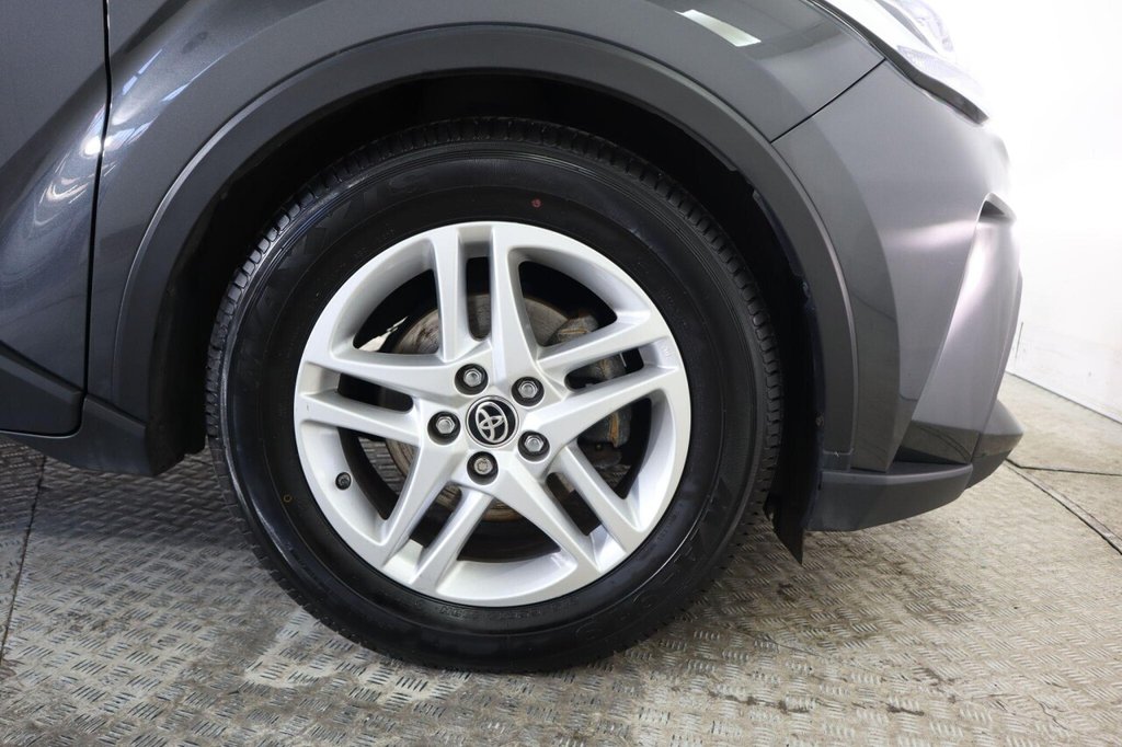 Used Toyota C-HR 2021 for sale - 78154095: Photo 29