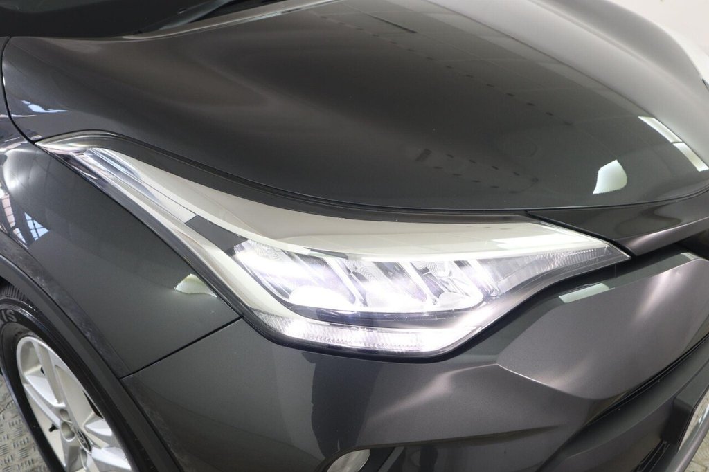 Used Toyota C-HR 2021 for sale - 78154095: Photo 45
