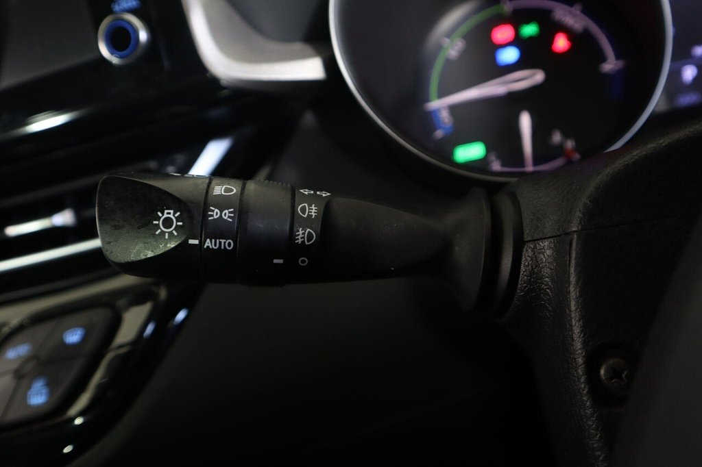 Used Toyota C-HR 2021 for sale - 78154095: Photo 46