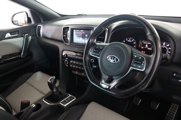 Used Kia Sportage 2018 for sale - 76132854: Photo 12