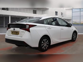 Used Toyota Prius 2020 for sale - 77551825: Photo