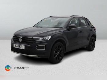 Used Volkswagen T-Roc 2022 for sale - 77765358: Photo