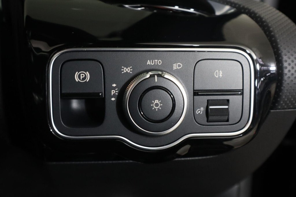 Used Mercedes-Benz CLA 2023 for sale - 76439183: Photo 24