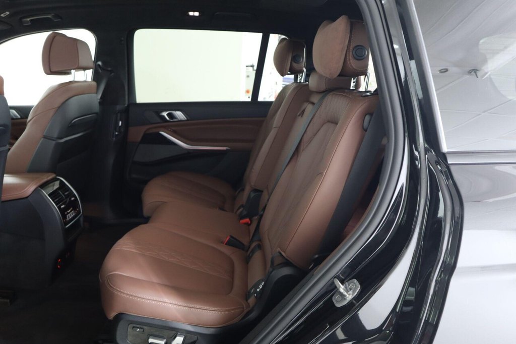 Used BMW X7 2022 for sale - 76632343: Photo 18