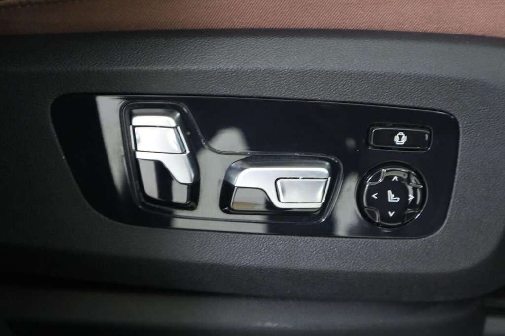 Used BMW X7 2022 for sale - 76632343: Photo 32