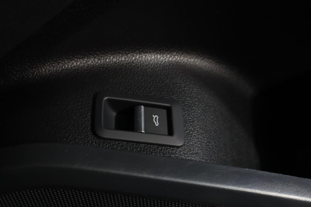 Used Audi Q5 2022 for sale - 77608995: Photo 30