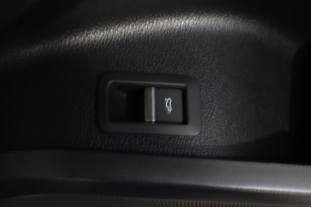 Used Audi Q5 2022 for sale - 77608995: Photo 33