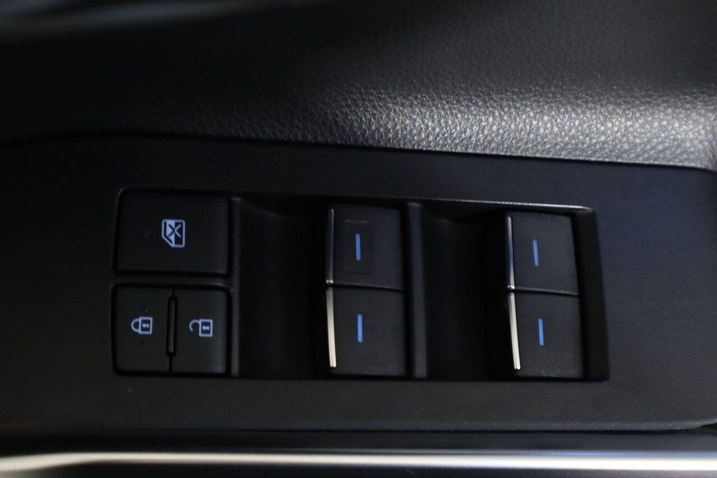 Used Toyota Highlander 2021 for sale - 76604966: Photo 36