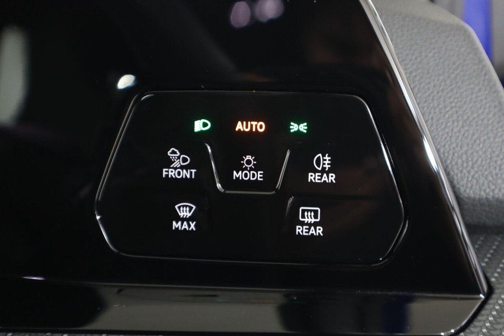 Used Volkswagen Golf 2023 for sale - 76235898: Photo 26