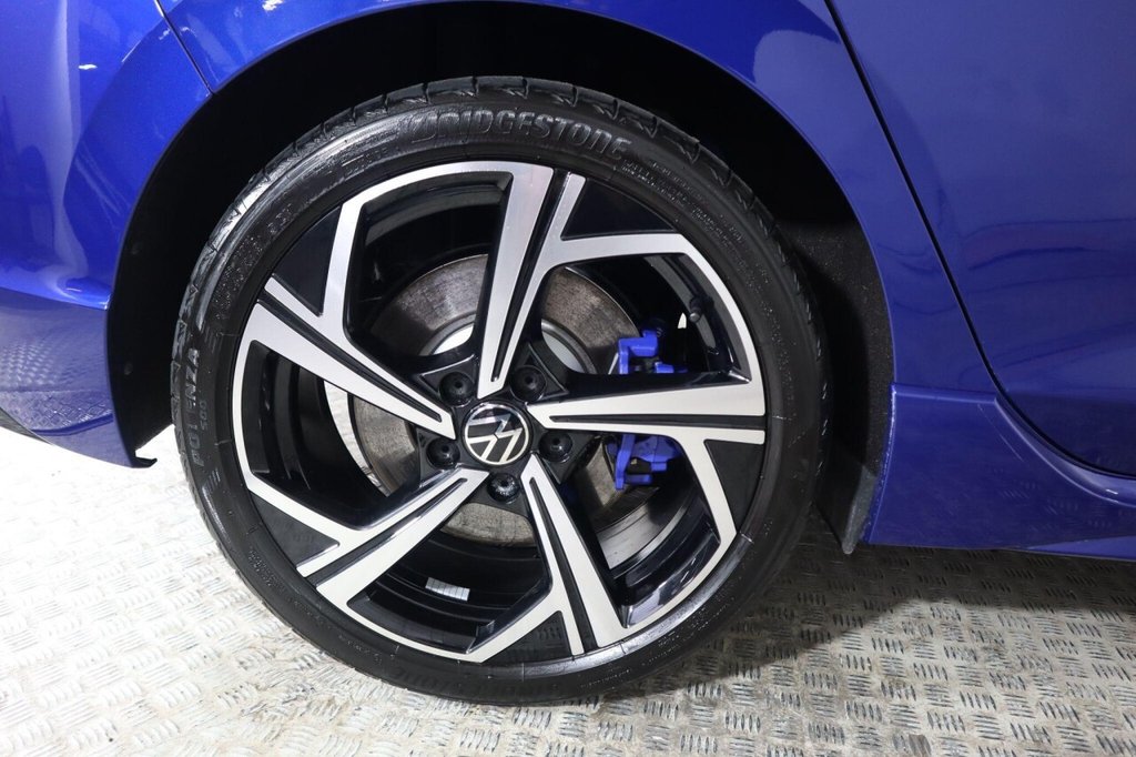 Used Volkswagen Golf 2023 for sale - 76235898: Photo 30