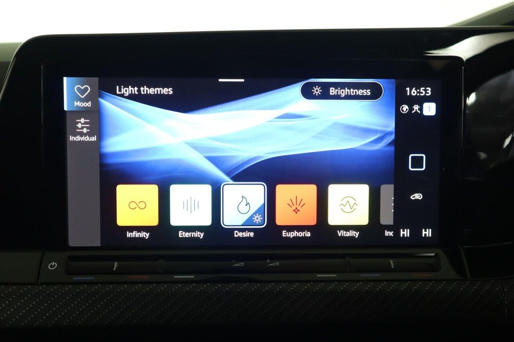 Used Volkswagen Golf 2023 for sale - 76235898: Photo 45