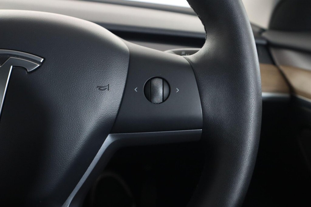 Used Tesla Model 3 2022 for sale - 76430116: Photo 16