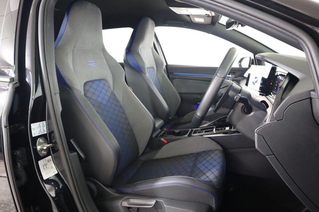 Used Volkswagen Golf 2023 for sale - 76559450: Photo 13