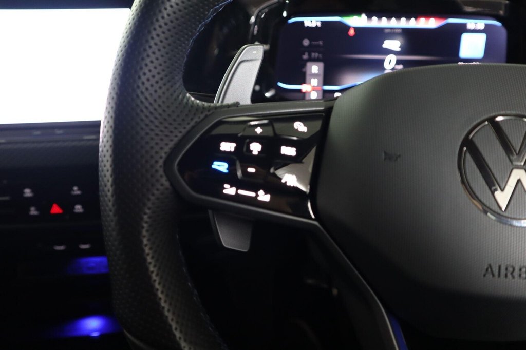 Used Volkswagen Golf 2023 for sale - 76559450: Photo 17