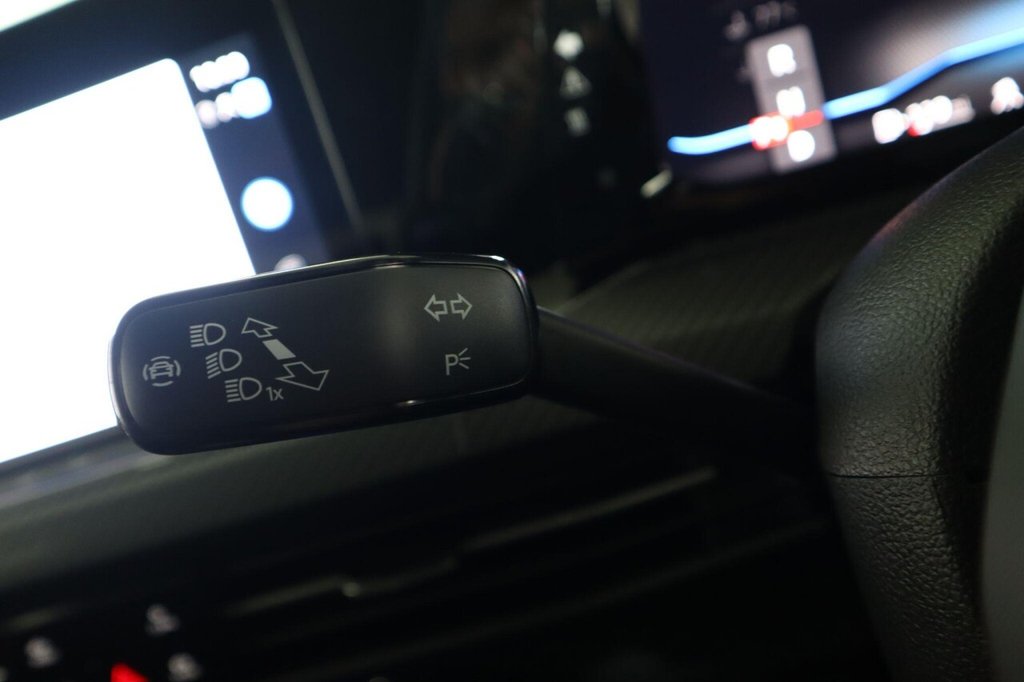 Used Volkswagen Golf 2023 for sale - 76559450: Photo 19