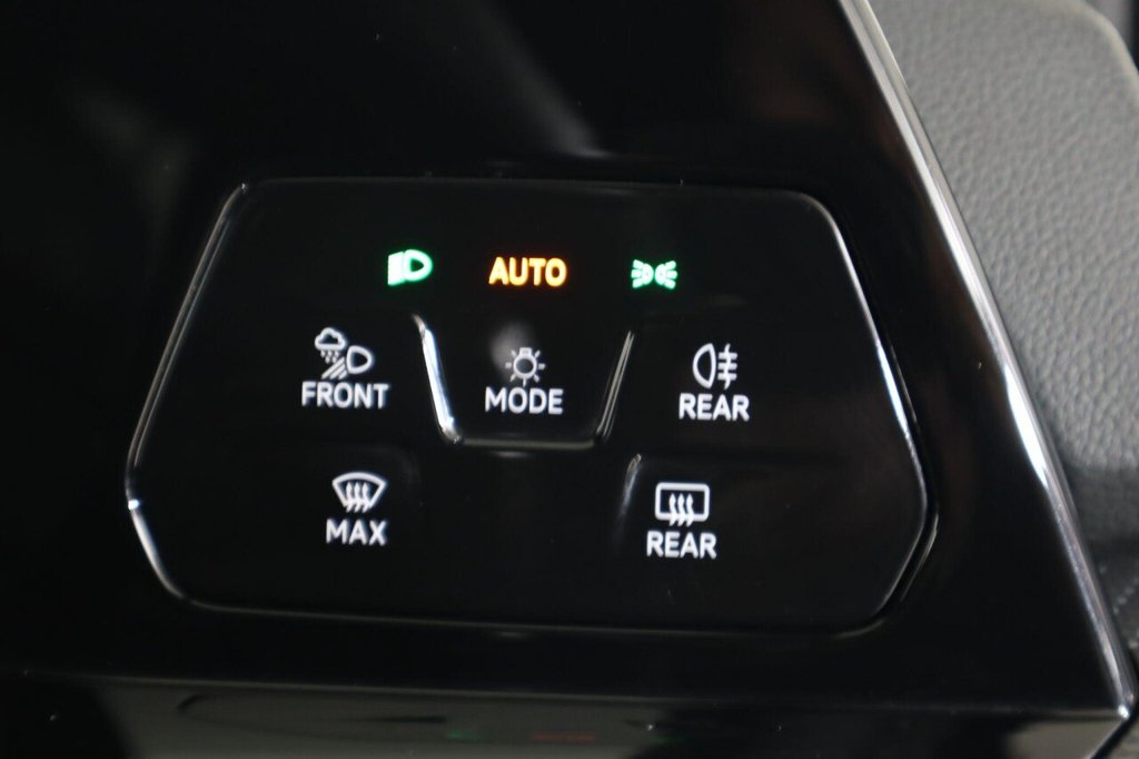 Used Volkswagen Golf 2023 for sale - 76559450: Photo 23