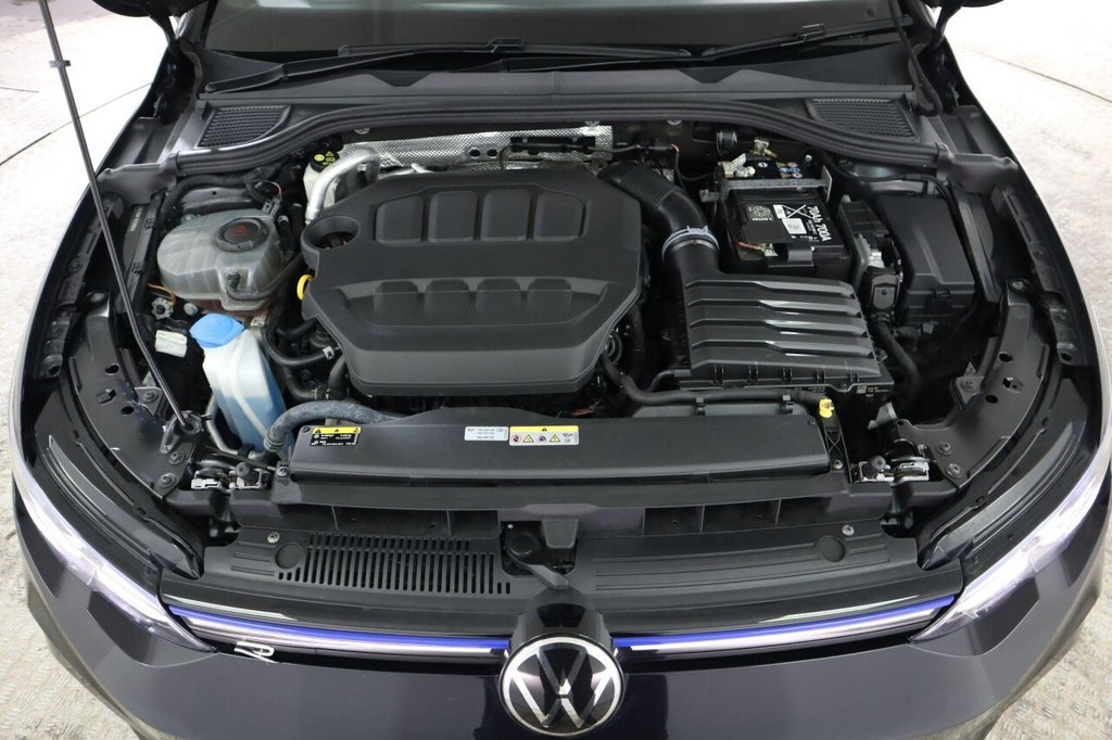 Used Volkswagen Golf 2023 for sale - 76559450: Photo 25