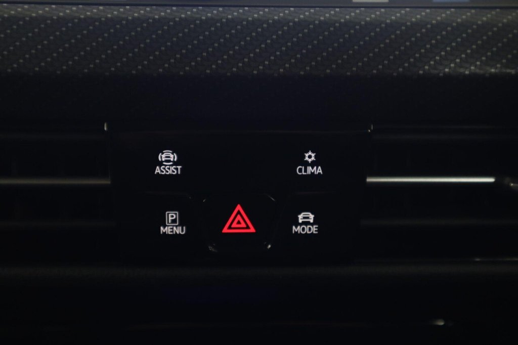 Used Volkswagen Golf 2023 for sale - 76559450: Photo 31