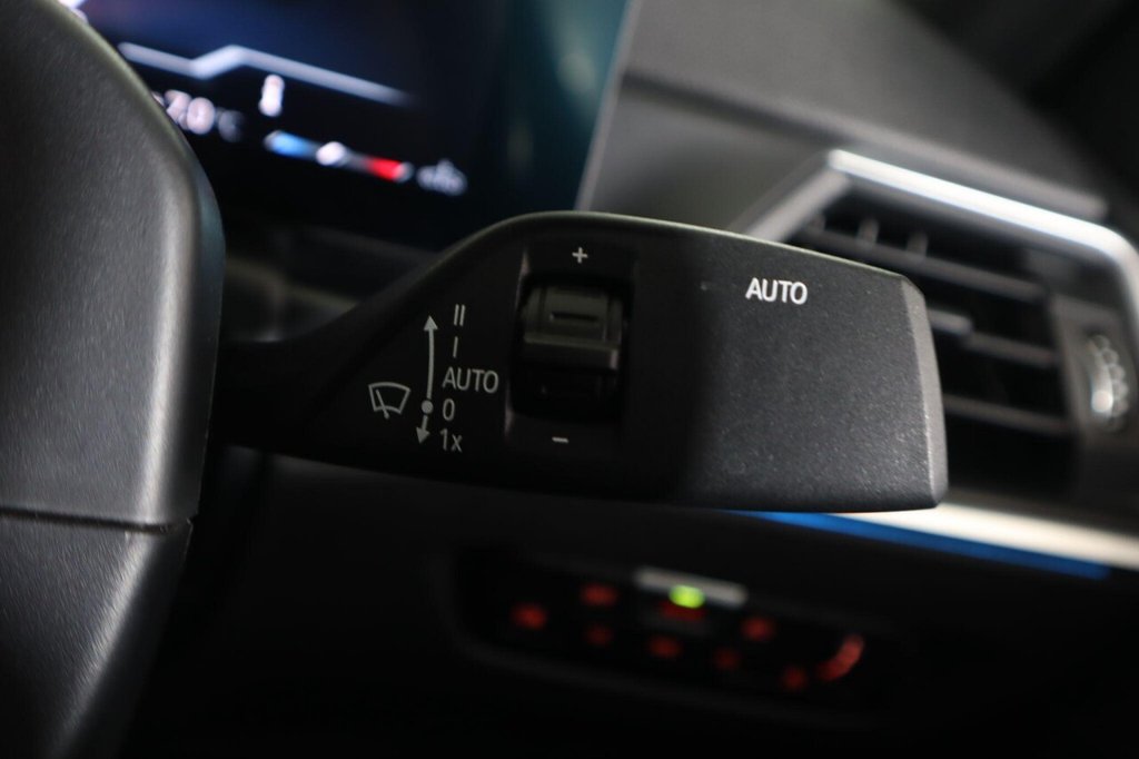 Used BMW 3 Series 2024 for sale - 77263782: Photo 18