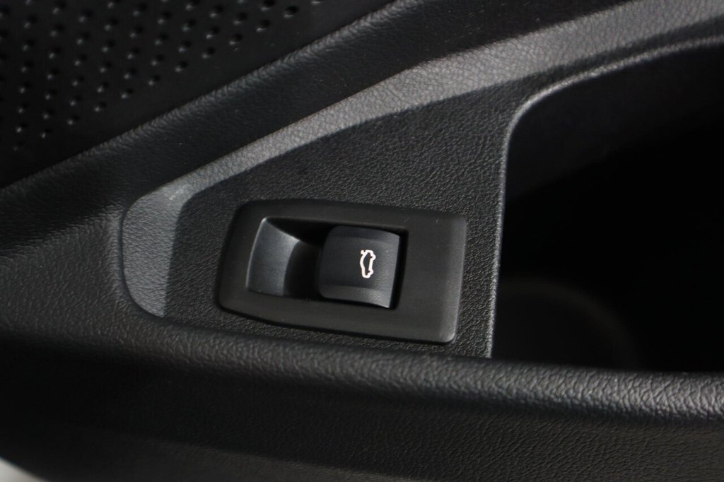 Used BMW 3 Series 2024 for sale - 77263782: Photo 24