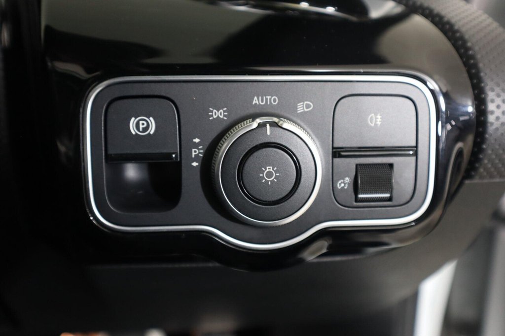 Used Mercedes-Benz CLA 2023 for sale - 76740568: Photo 23