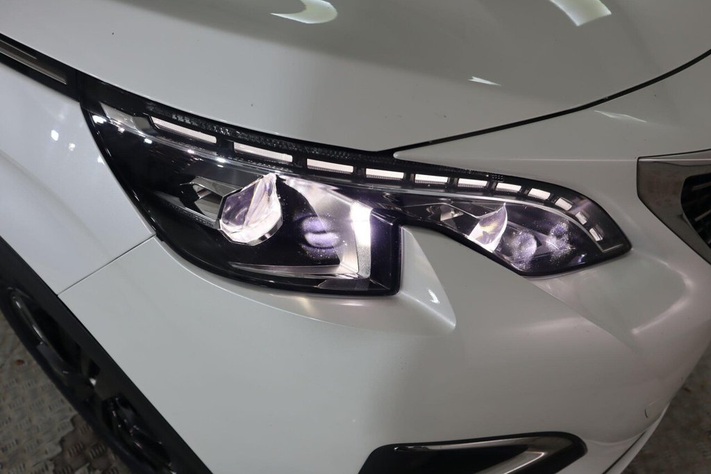 Used Peugeot 3008 2017 for sale - 77096513: Photo 13