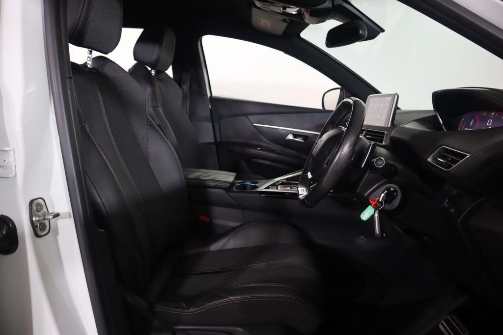 Used Peugeot 3008 2017 for sale - 77096513: Photo 18