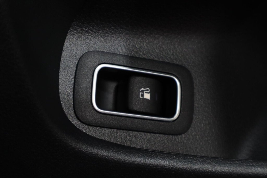 Used Mercedes-Benz CLA 2023 for sale - 76386320: Photo 27