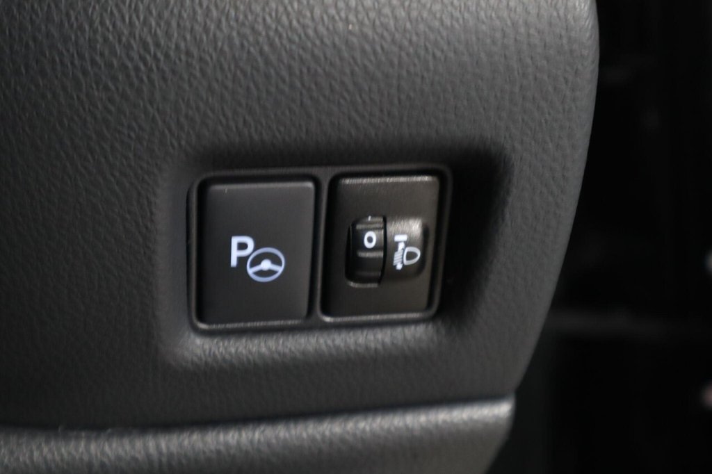 Used Toyota C-HR 2022 for sale - 76386324: Photo 23