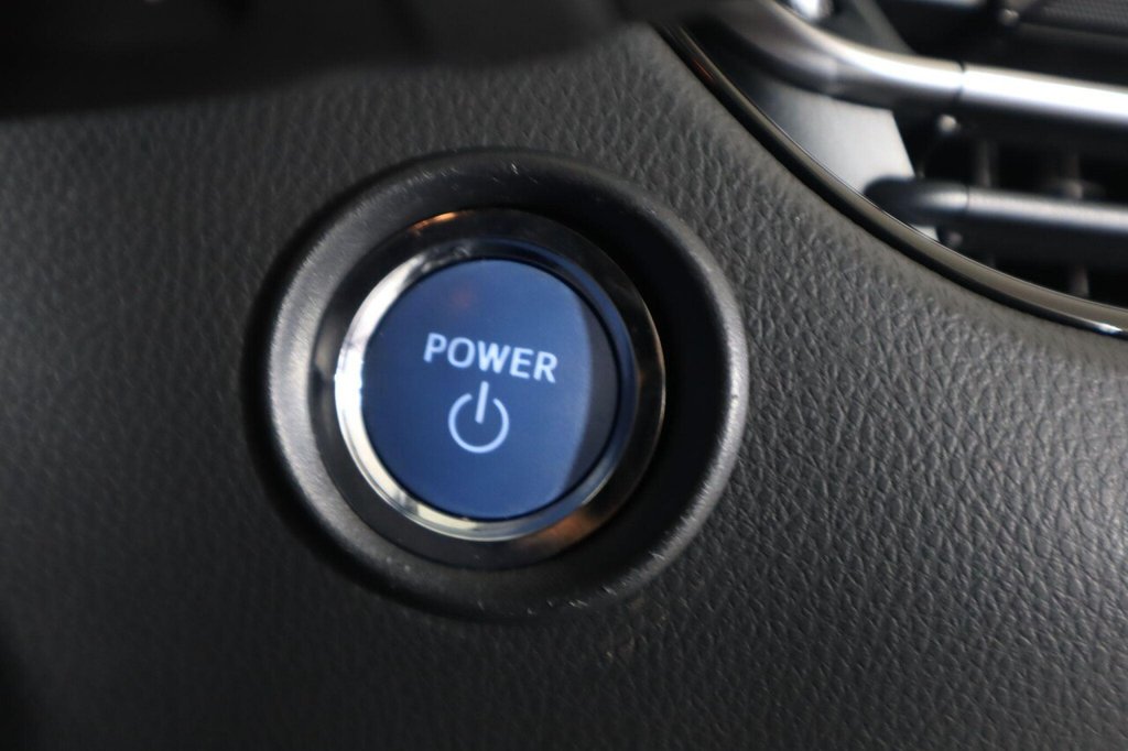 Used Toyota C-HR 2022 for sale - 76386324: Photo 25