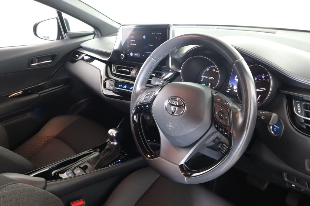 Used Toyota C-HR 2022 for sale - 76406684: Photo 12