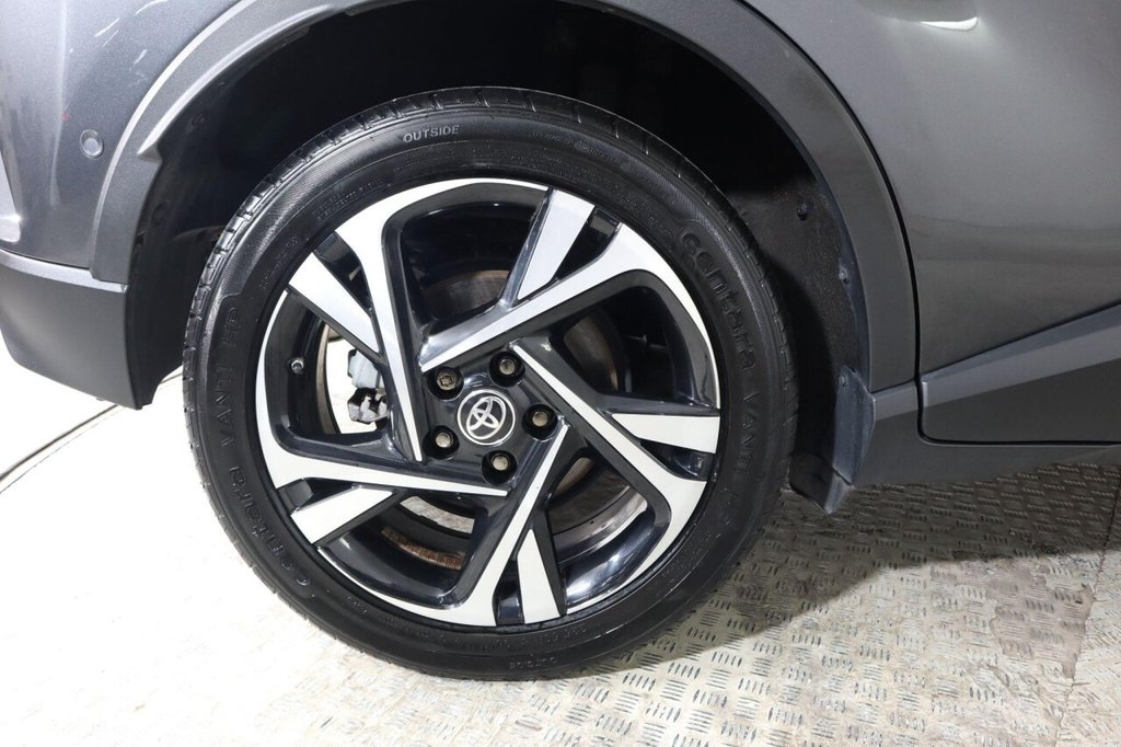 Used Toyota C-HR 2022 for sale - 76406684: Photo 29