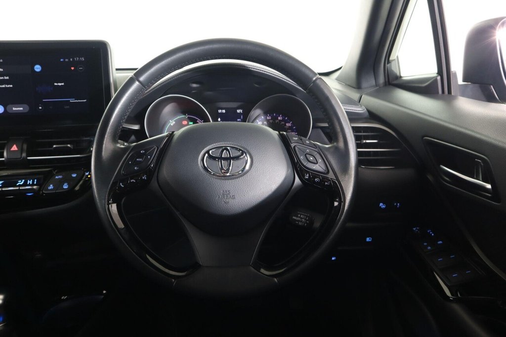 Used Toyota C-HR 2022 for sale - 76406684: Photo 45