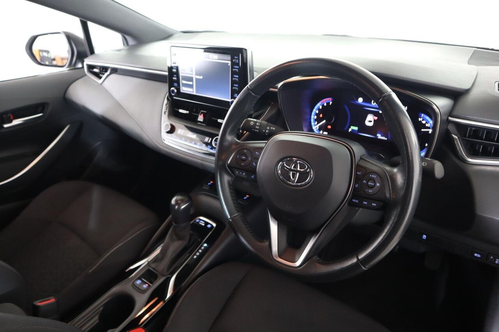 Used Toyota Corolla 2022 for sale - 76536113: Photo 47