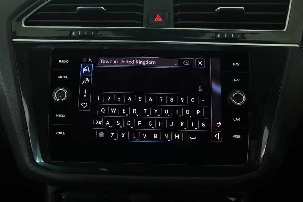 Used Volkswagen Tiguan 2021 for sale - 77212670: Photo 36