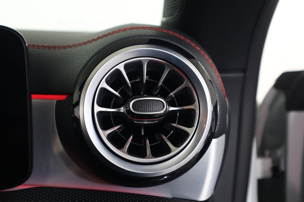 Used Mercedes-Benz CLA 2024 for sale - 77952962: Photo 31