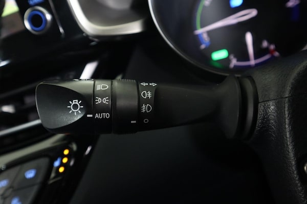 Used Toyota C-HR 2019 for sale - 76303912: Photo 20