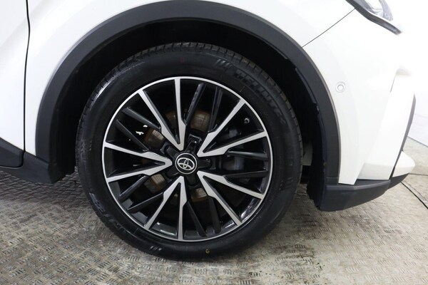 Used Toyota C-HR 2019 for sale - 76303912: Photo 31