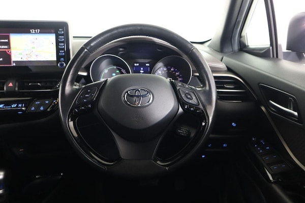 Used Toyota C-HR 2019 for sale - 76303912: Photo 45
