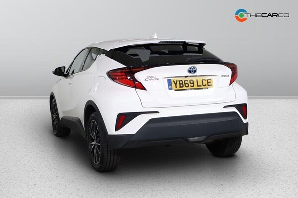 Used Toyota C-HR 2019 for sale - 76303912: Photo 7