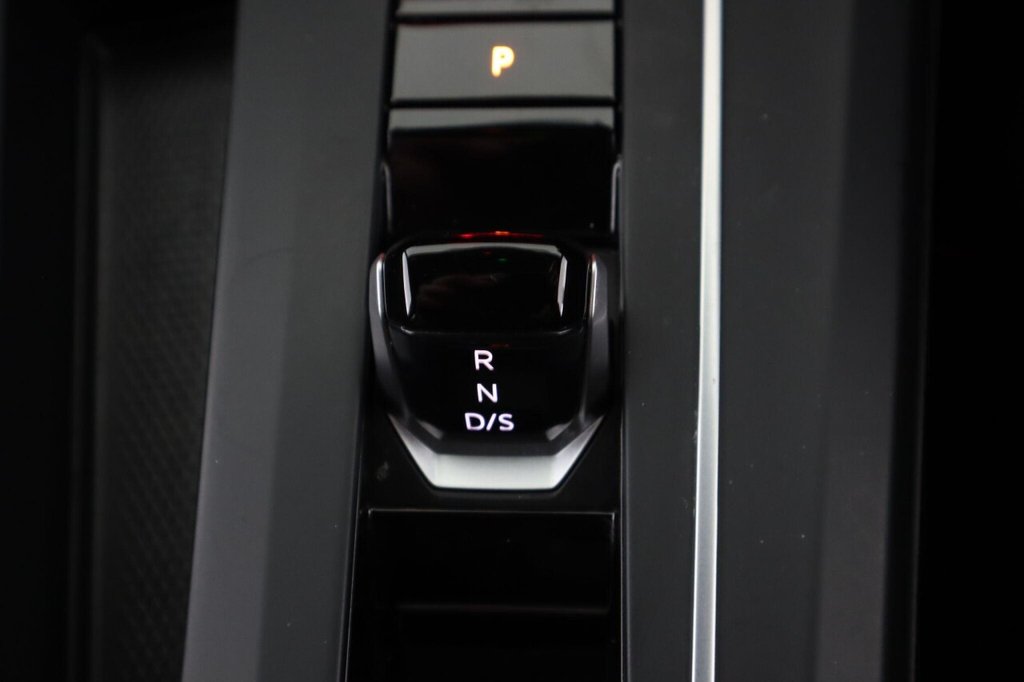 Used Volkswagen Golf 2021 for sale - 77287484: Photo 22